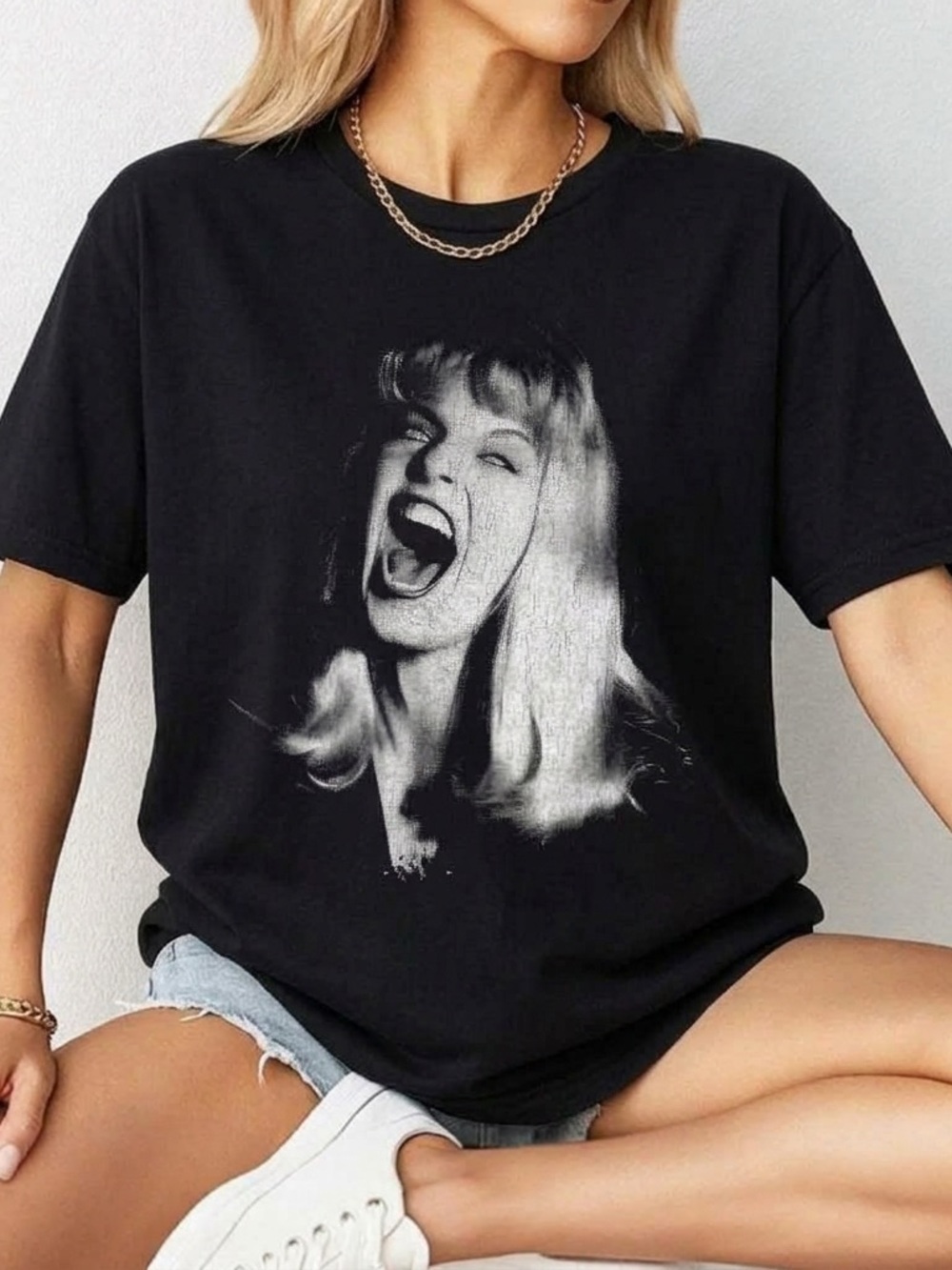 Screaming Woman  Graphic Tee with Monochrome Portrait - Black Unisex